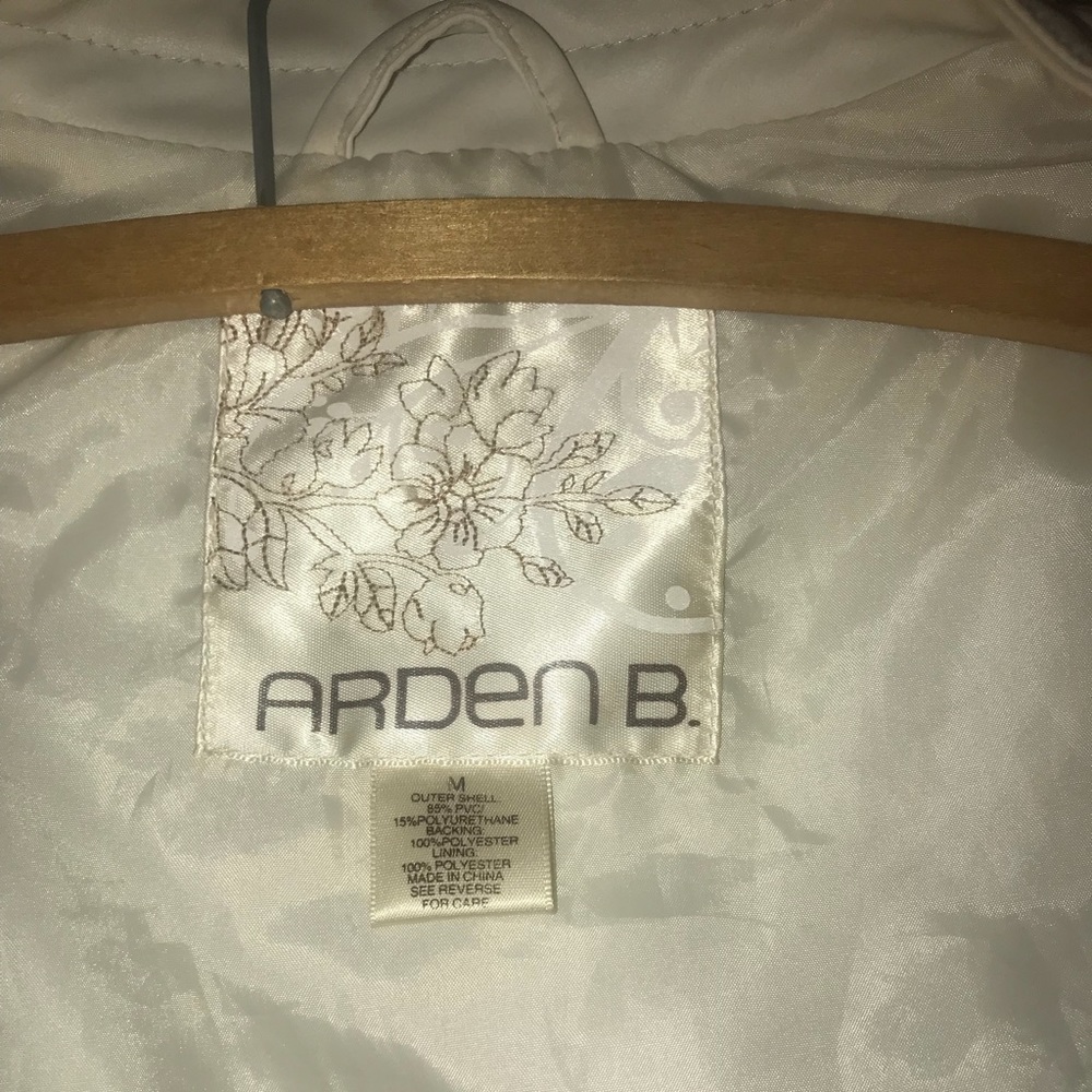 Cream jacket - Picture 4 of 4